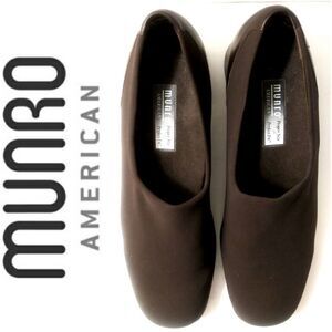 MUNRO AMERICAN TRAVELER HEELS - BROWN